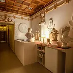 阿尔特弥斯旅馆 招待所 4*