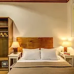 阿尔特弥斯旅馆 招待所 4*